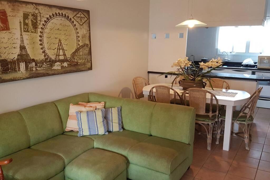 Acolhedora Casa De Praia Em Condominio Fechado A Beira Mar Xangri-la Bagian luar foto